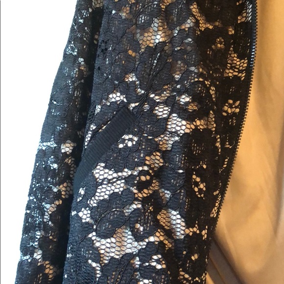 Express Jacket - Picture 2 of 4